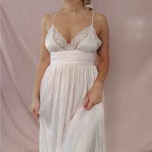 Vintage pale pink nightgown
